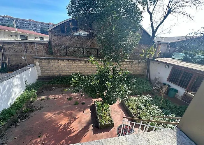 Spacious Eco-urban Roma